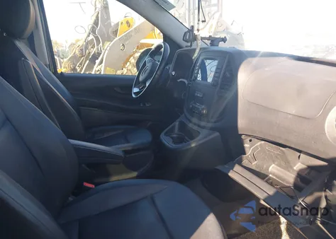 2022 Mercedes-Benz Metris z USA, uszkodzony, nr VIN W1WV0FEY7N4173736